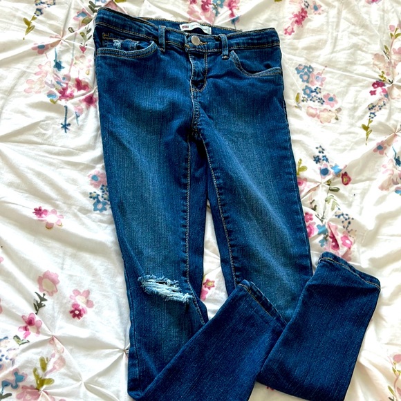 Levi’s girls skinny jeans! - Picture 1 of 4
